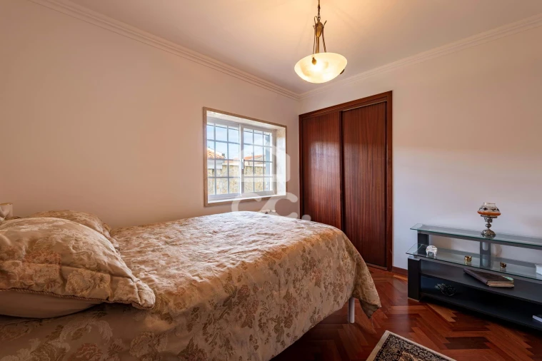 Moradia T4 para Venda em Vilarinho dos Galegos e Ventozelo Foto 24