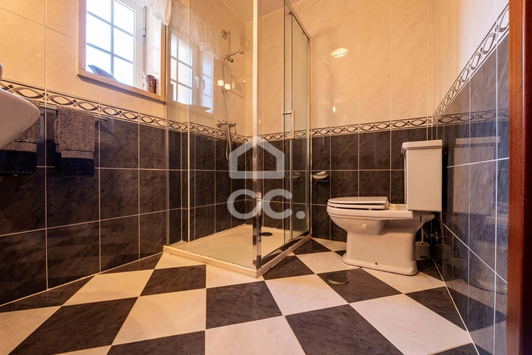 Moradia T4 para Venda em Vilarinho dos Galegos e Ventozelo Foto 21