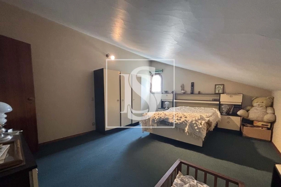 Moradia T5 para Venda em Molelos Foto 14