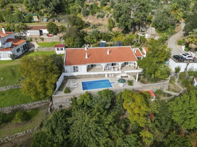 Moradia T3 para Venda em Monchique