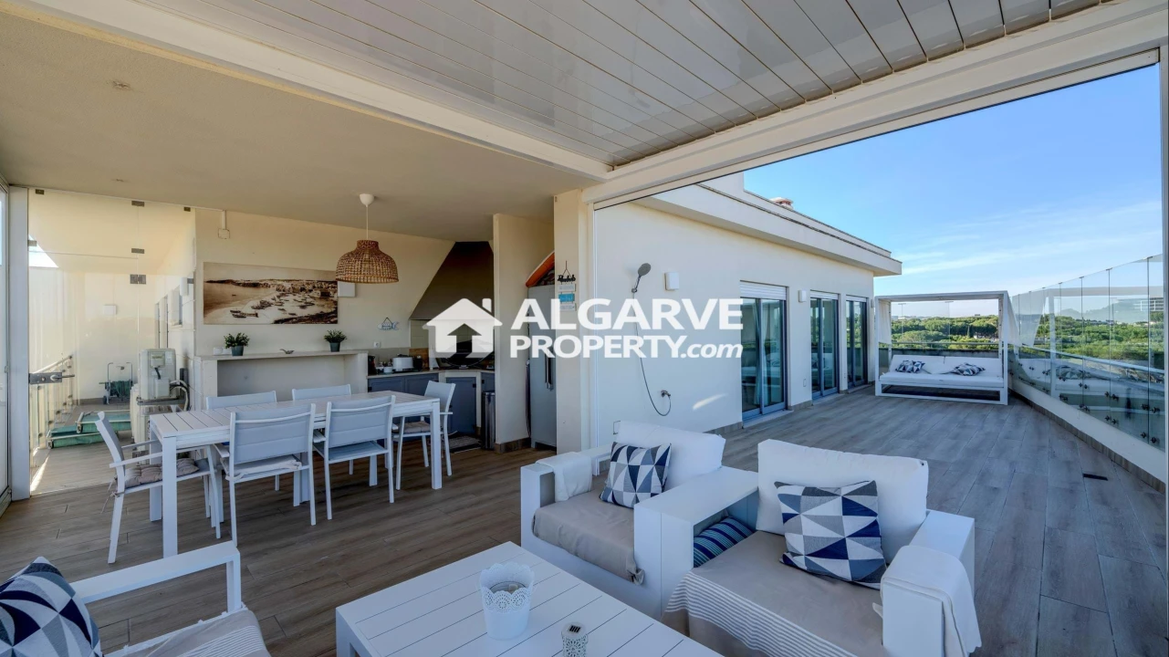 Apartamento T3 para Venda em Albufeira e Olhos de Água Foto 25