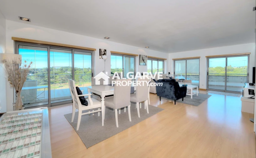 Apartamento T3 para Venda em Albufeira e Olhos de Água Foto 36