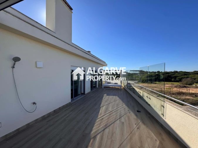 Apartamento T3 para Venda em Albufeira e Olhos de Água Foto 19