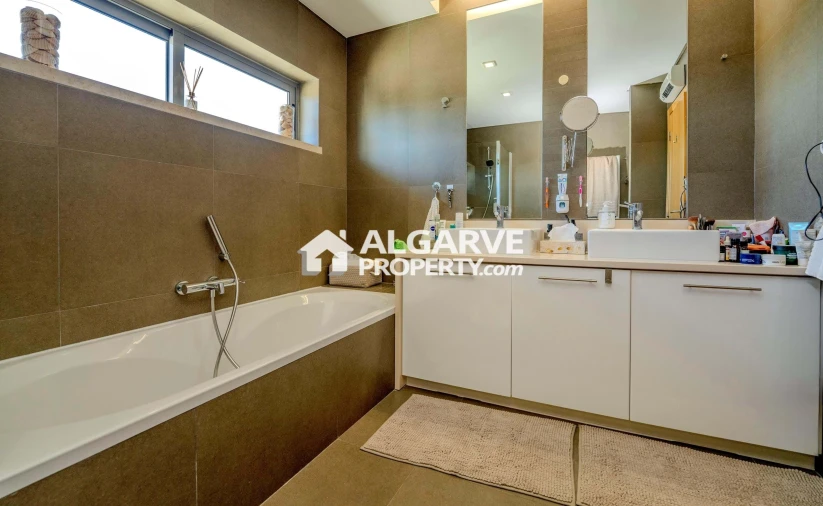 Apartamento T3 para Venda em Albufeira e Olhos de Água Foto 12