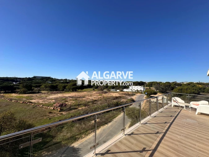 Apartamento T3 para Venda em Albufeira e Olhos de Água Foto 12