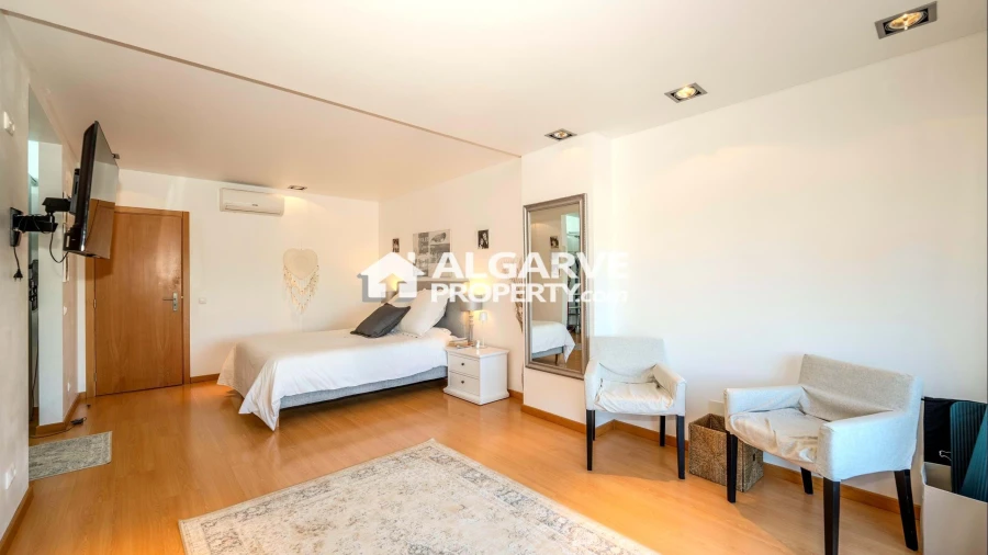 Apartamento T3 para Venda em Albufeira e Olhos de Água Foto 16