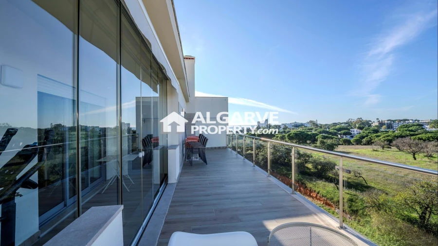 Apartamento T3 para Venda em Albufeira e Olhos de Água Foto 22