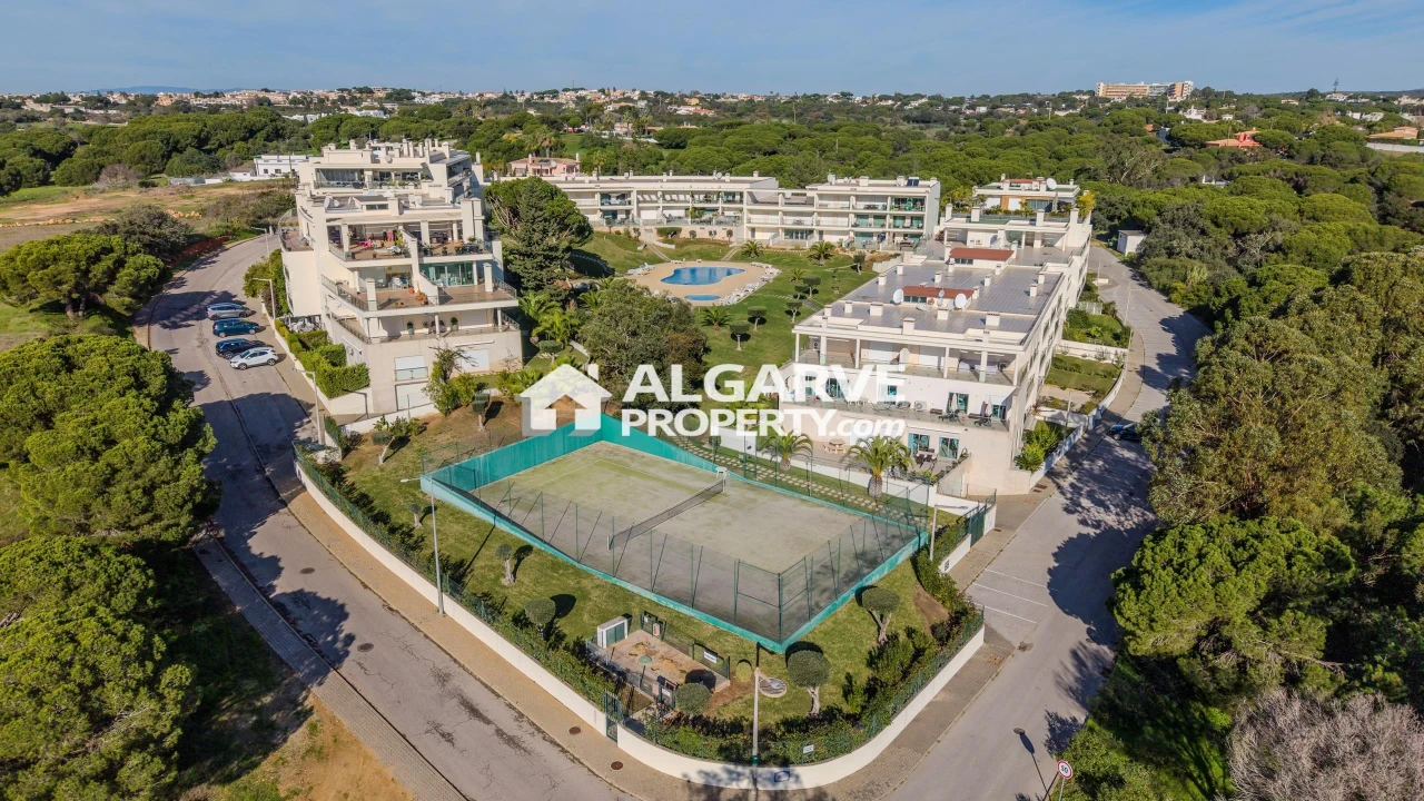 Apartamento T3 para Venda em Albufeira e Olhos de Água Foto 33