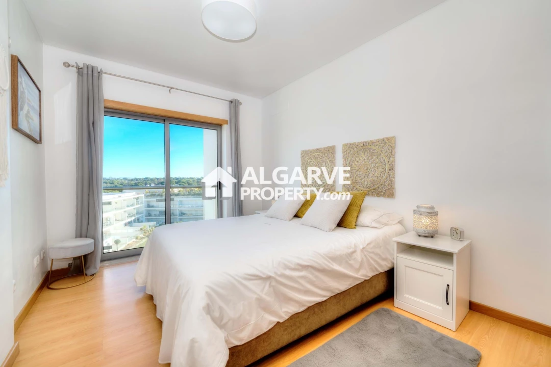 Apartamento T3 para Venda em Albufeira e Olhos de Água Foto 35