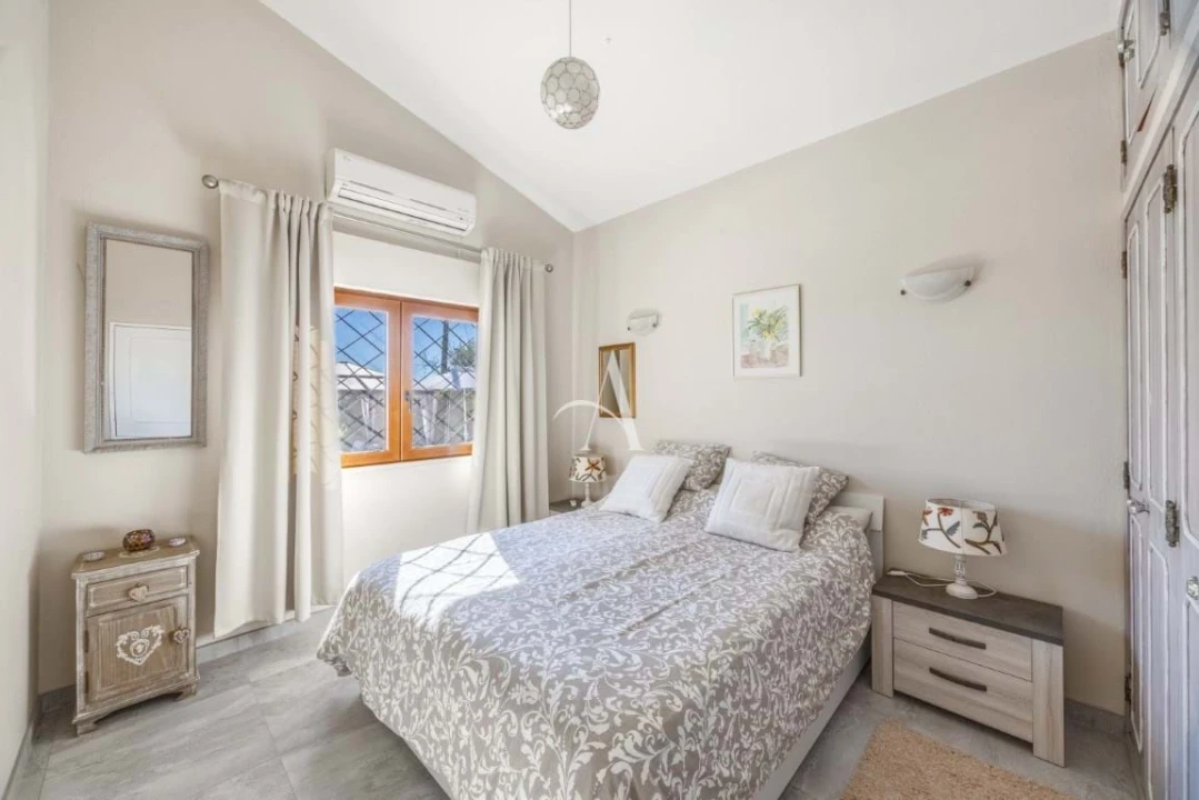 Moradia T3 para Venda em São Brás de Alportel Foto 36