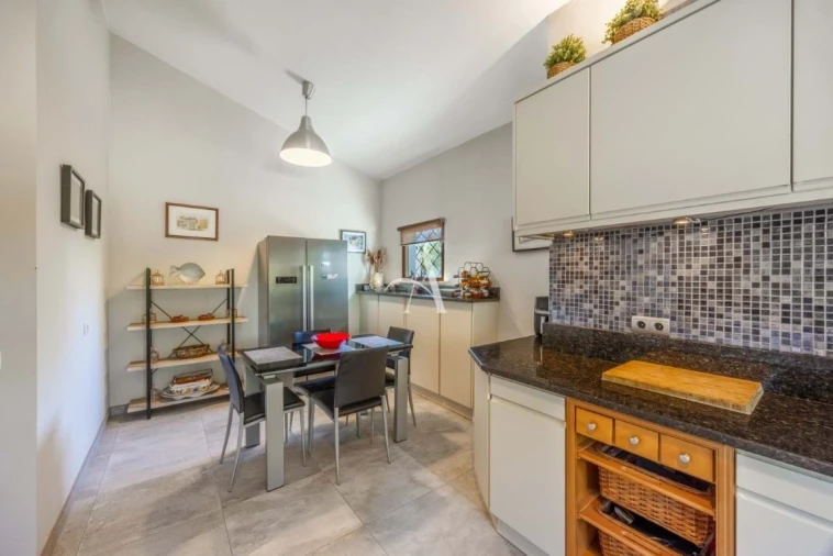 Moradia T3 para Venda em São Brás de Alportel Foto 23