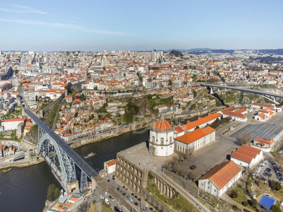 Apartamento T2 para Venda em Paranhos Foto 13