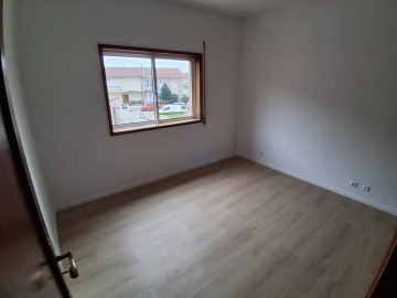 Apartamento T2 para Venda em Baguim do Monte (Rio Tinto)