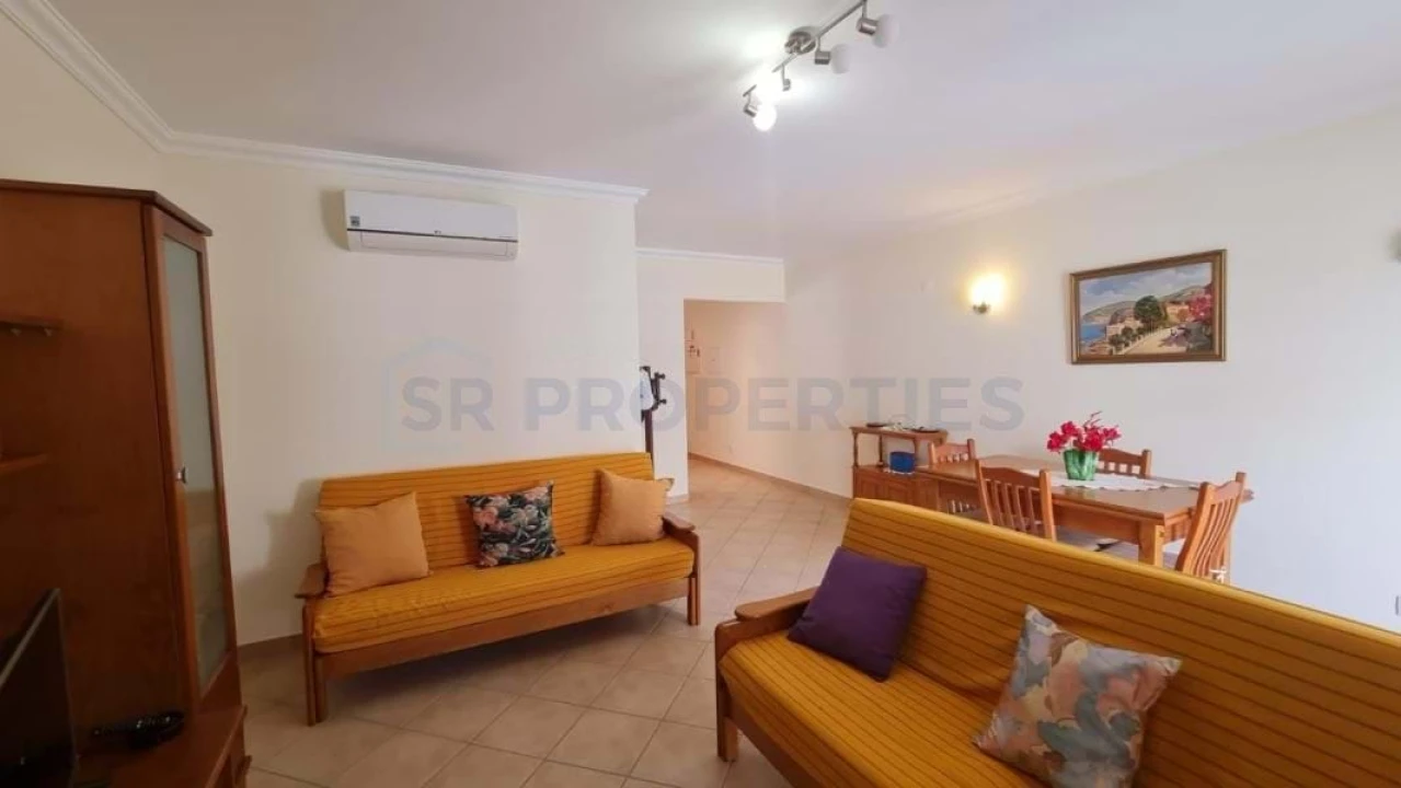 Apartamento T2 para Venda em Quarteira Foto 10