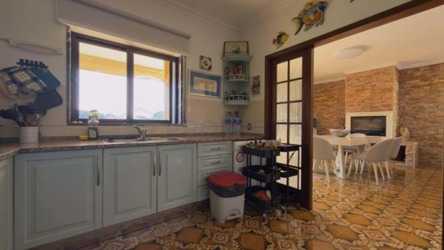 Moradia T5 para Venda em Quarteira Foto 22