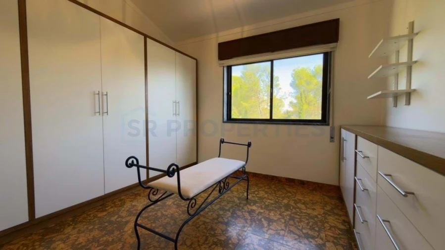 Moradia T5 para Venda em Quarteira Foto 45