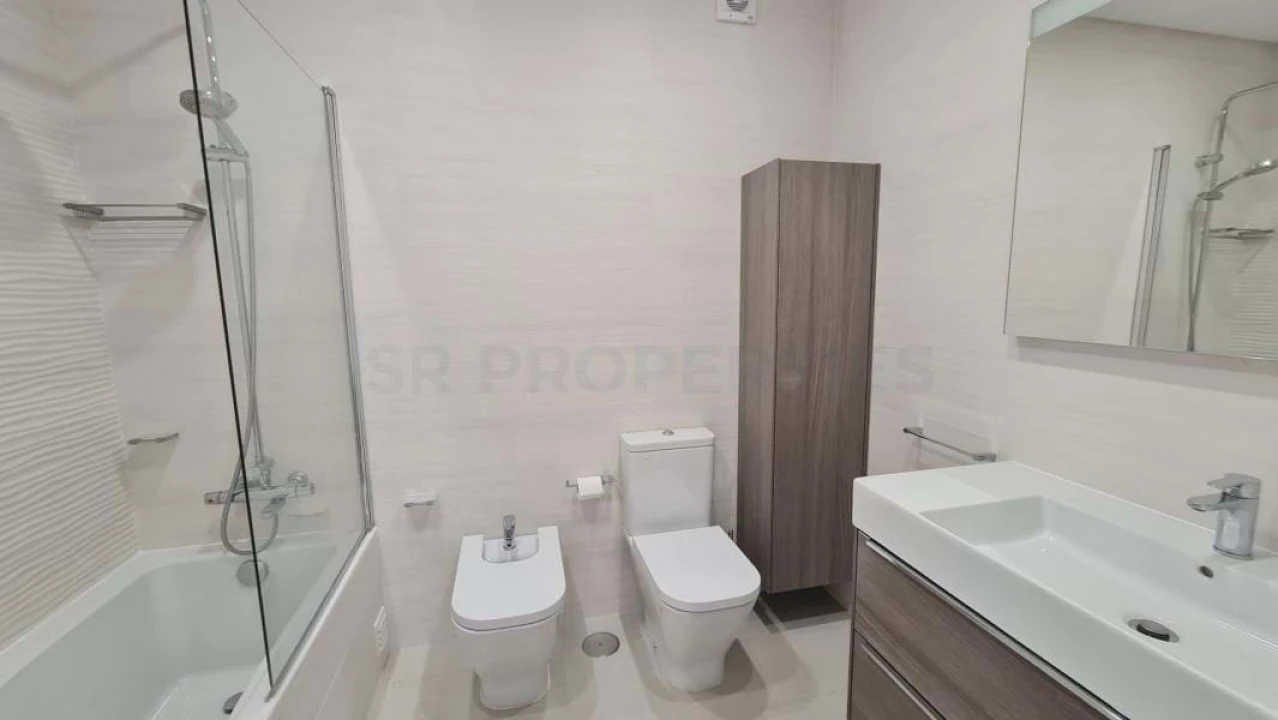 Apartamento T2 para Venda em Quarteira Foto 7