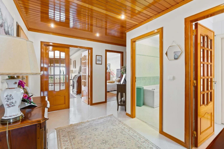 Apartamento T3 para Venda em Rio de Mouro Foto 14