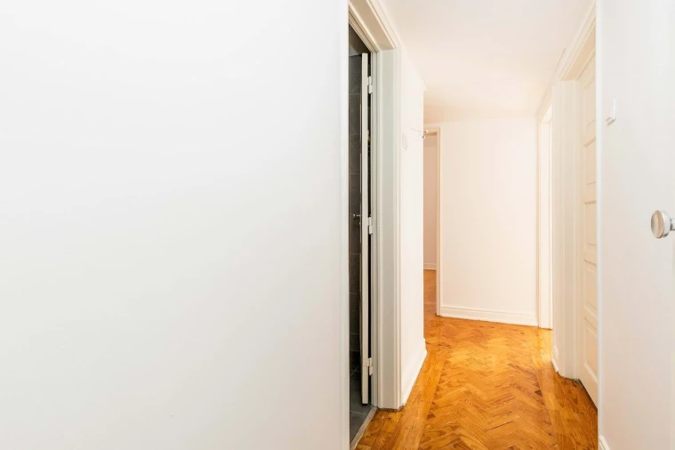 Apartamento T3 para Venda em Campo de Ourique Foto 9