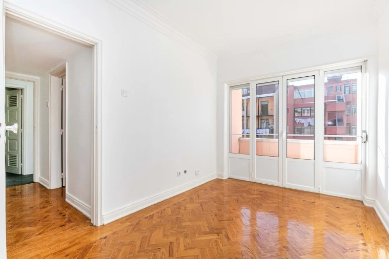 Apartamento T3 para Venda em Campo de Ourique Foto 16