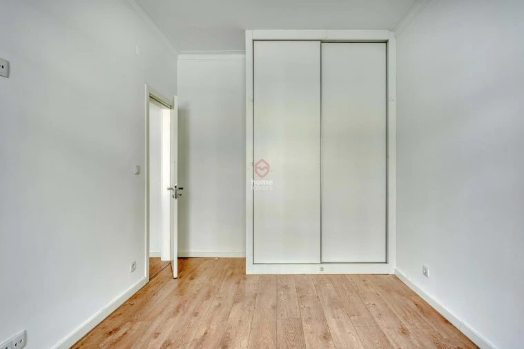 Apartamento T2 para Venda em Almada, Cova da Piedade, Pragal e Cacilhas Foto 13
