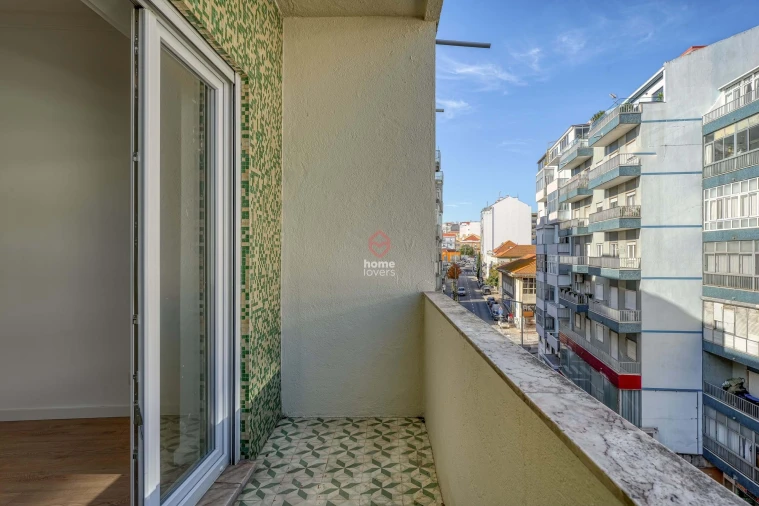 Apartamento T2 para Venda em Almada, Cova da Piedade, Pragal e Cacilhas Foto 16