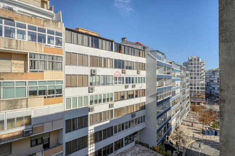 Apartamento T2 para Venda em Almada, Cova da Piedade, Pragal e Cacilhas Foto 15