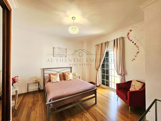 Moradia T3 para Venda em Almancil Foto 8