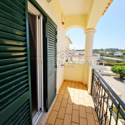 Moradia T3 para Venda em Almancil Foto 9