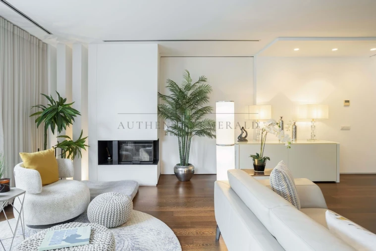 Moradia T4 para Venda em Loule (São Clemente) Foto 8