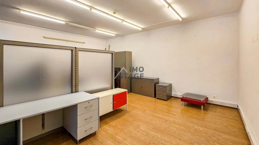 Negócio para Arrendamento em Santa Marinha Foto 6