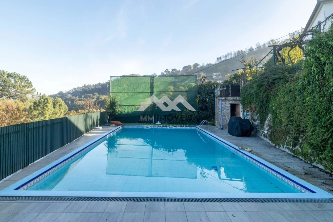 Moradia T3 para Venda em Oliveira do Douro Foto 80