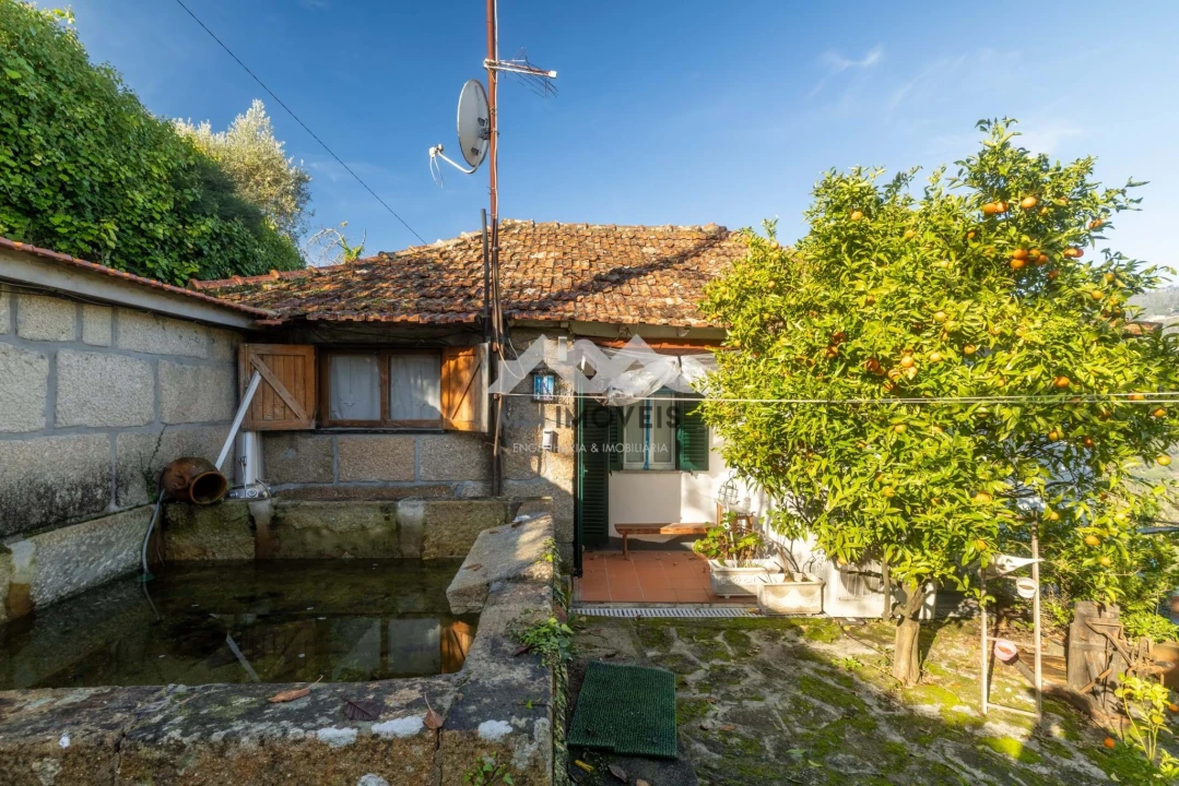 Moradia T3 para Venda em Oliveira do Douro Foto 42