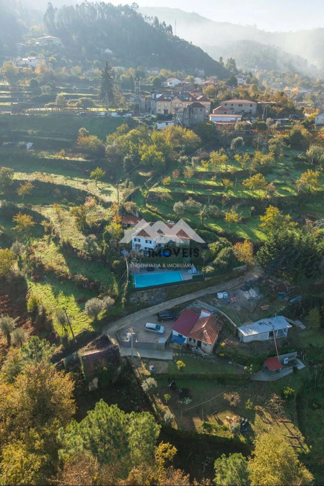 Moradia T3 para Venda em Oliveira do Douro Foto 7