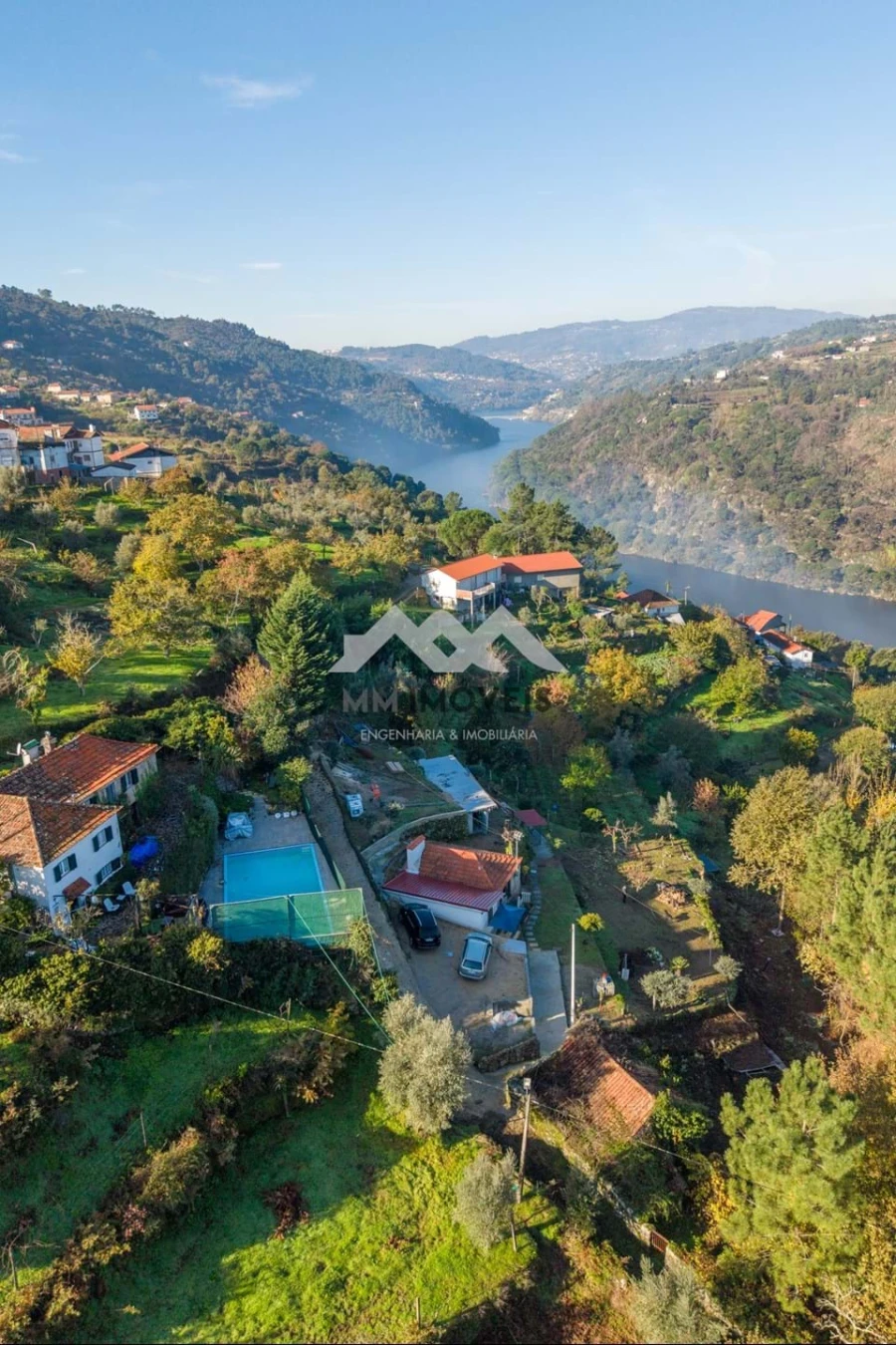 Moradia T3 para Venda em Oliveira do Douro Foto 6