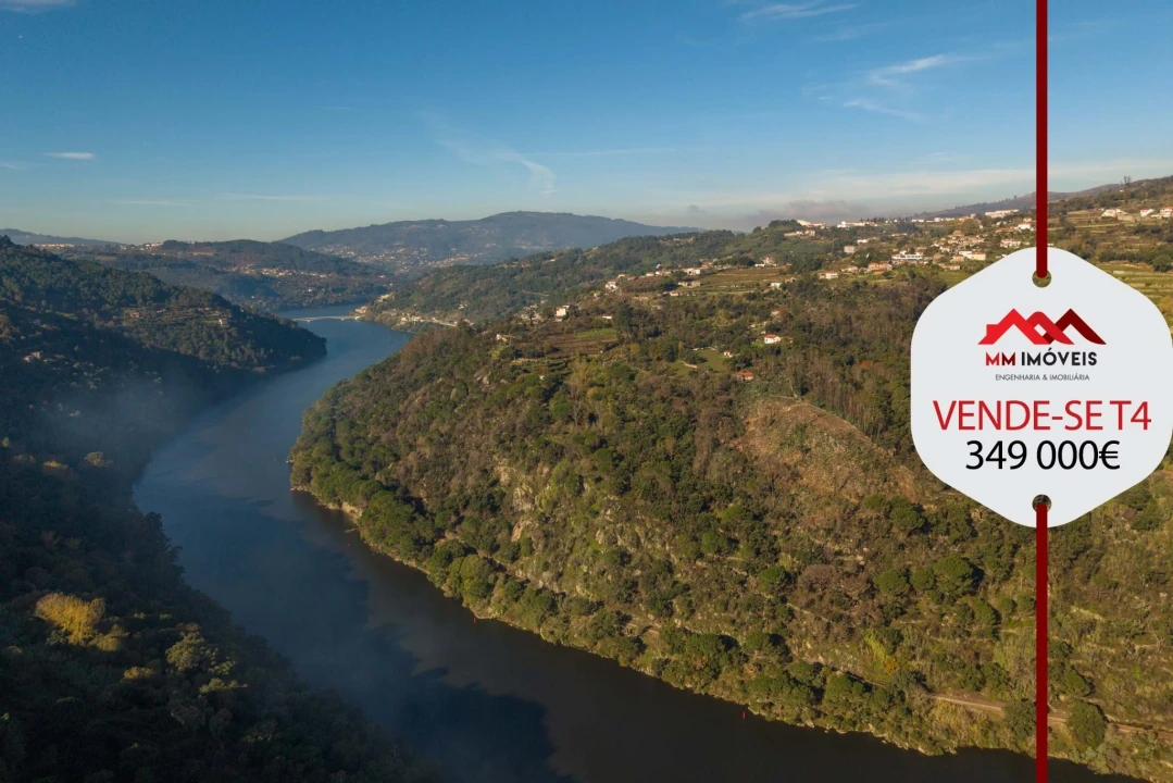 Moradia T3 para Venda em Oliveira do Douro Foto 96