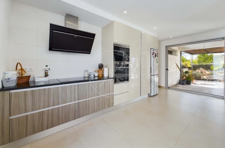 Moradia T4 para Venda em Tavira (Santa Maria e Santiago) Foto 11