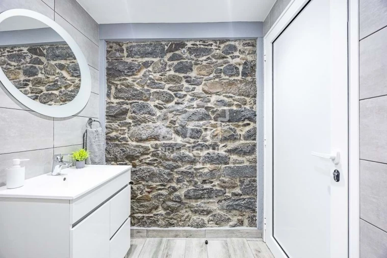 Moradia T3 para Venda em Canhas Foto 11