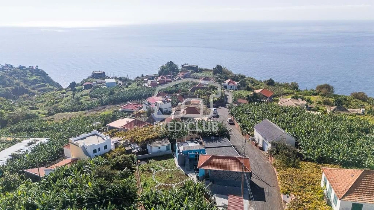 Moradia T3 para Venda em Canhas Foto 47