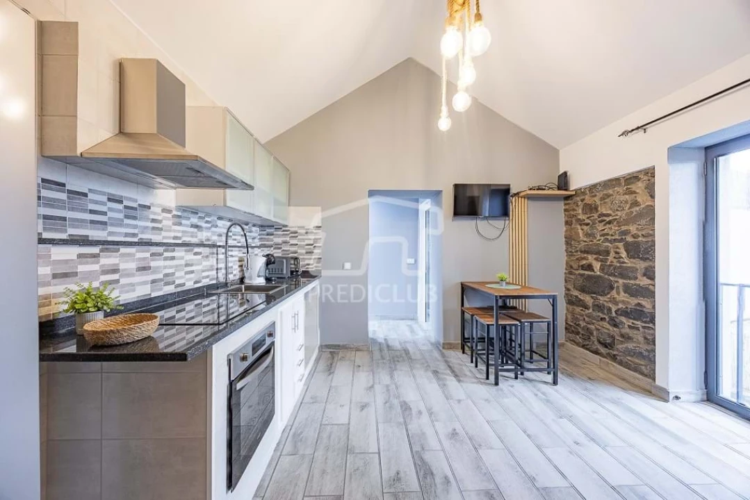 Moradia T3 para Venda em Canhas Foto 7