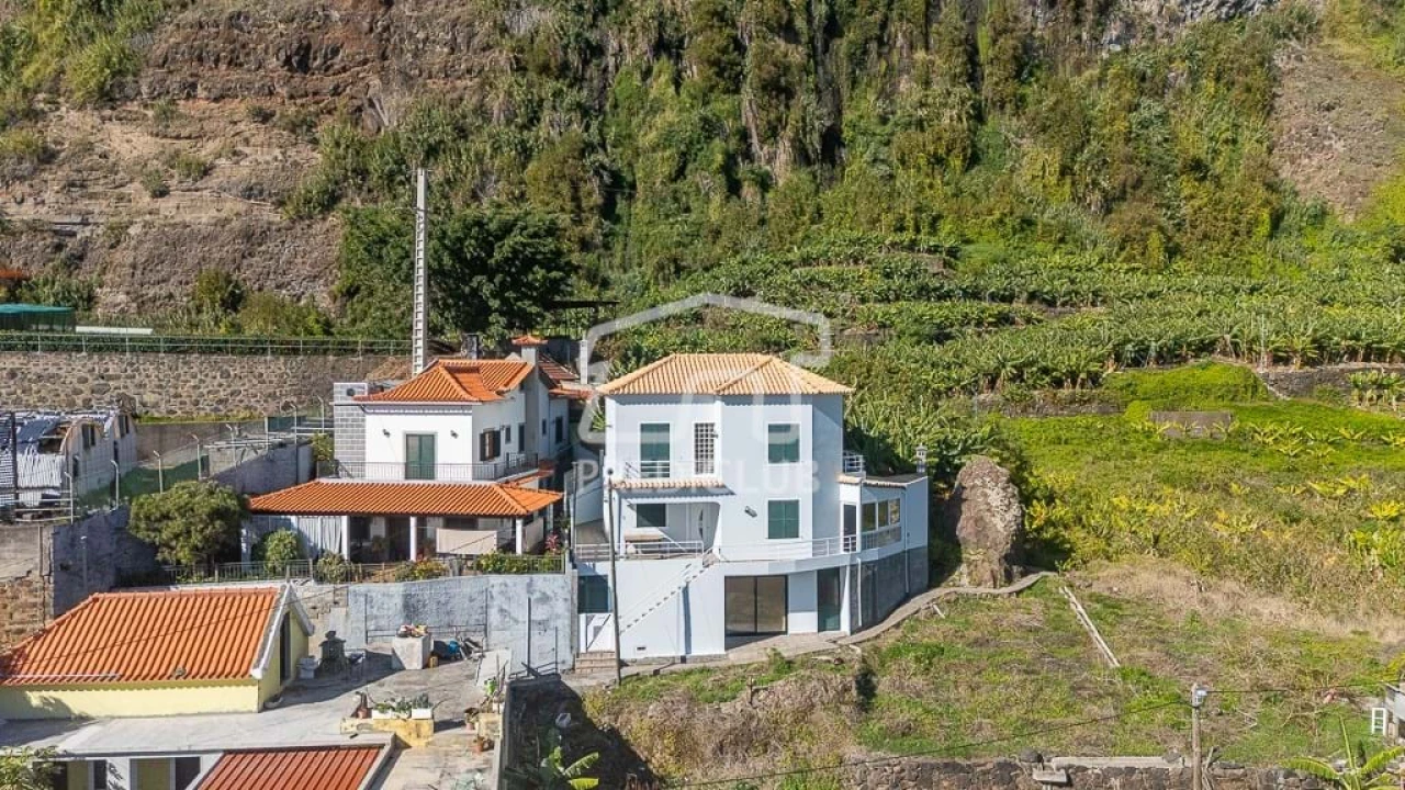 Moradia T2 para Venda em Ponta do Sol Foto 18