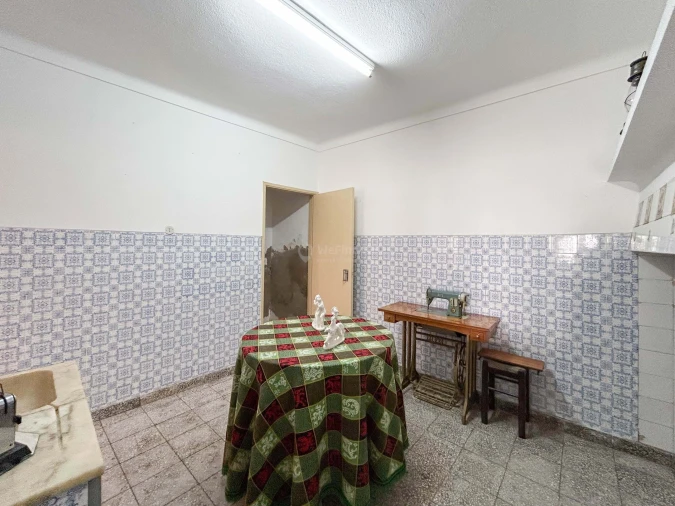 Moradia T3 para Venda em Gafete Foto 18