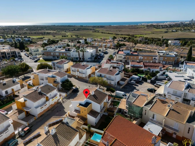 Moradia T3 para Venda em São Silvestre Foto 28