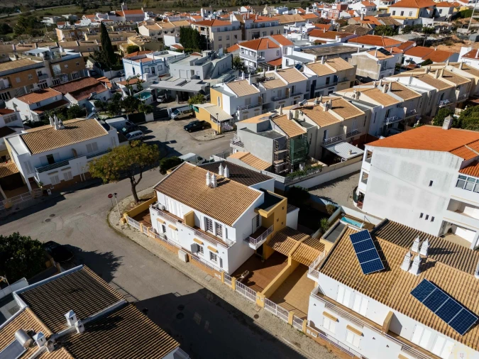 Moradia T3 para Venda em São Silvestre Foto 3