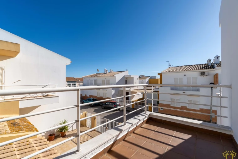 Moradia T3 para Venda em São Silvestre Foto 24