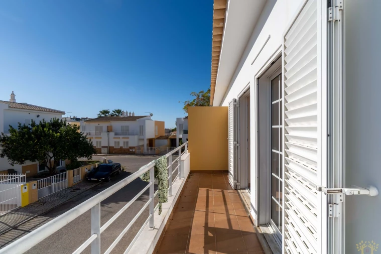 Moradia T3 para Venda em São Silvestre Foto 22