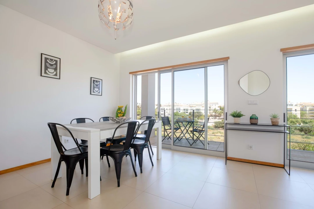 Apartamento T3 para Arrendamento em Albufeira e Olhos de Água Foto 9