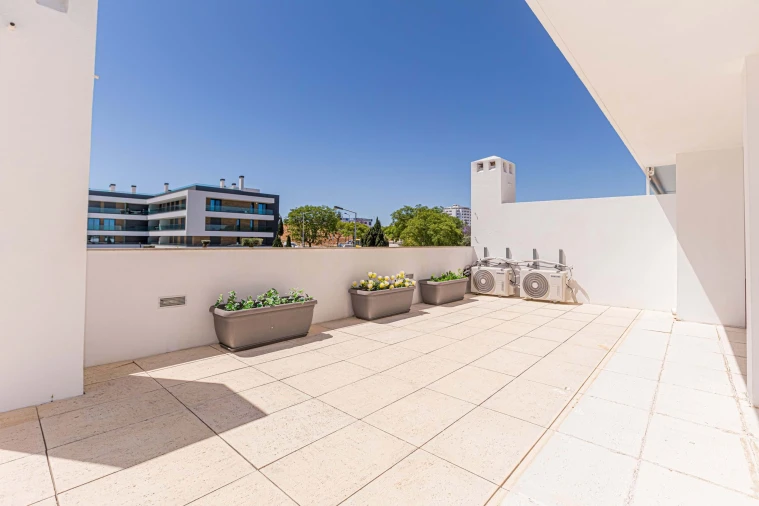 Apartamento T3 para Arrendamento em Albufeira e Olhos de Água Foto 4