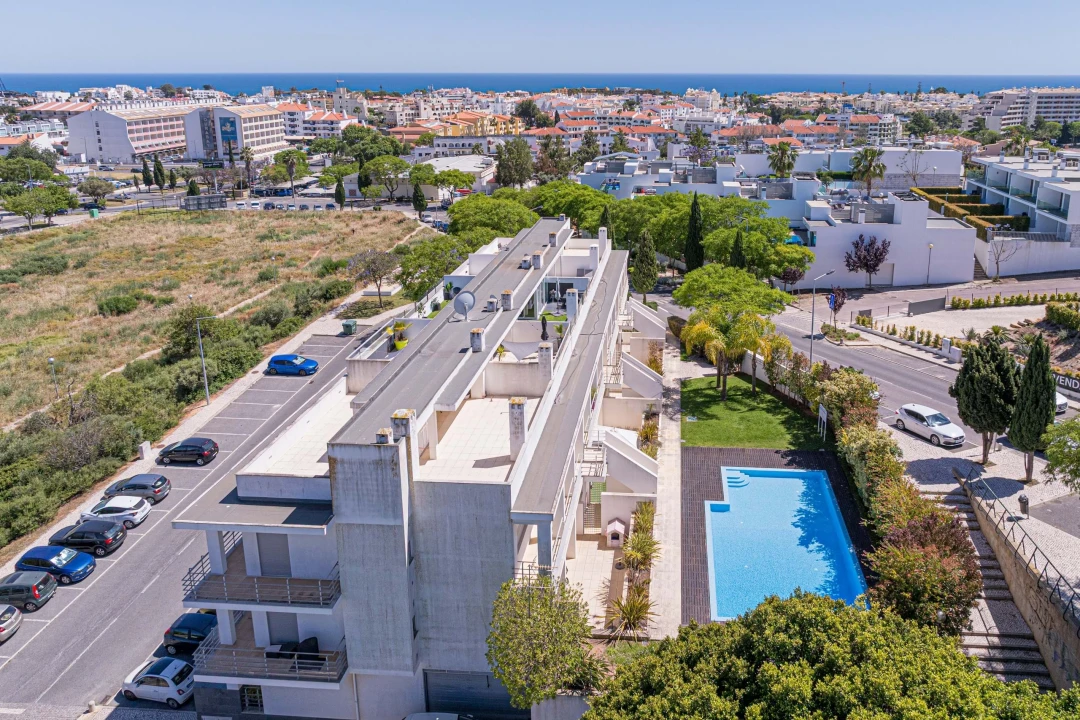 Apartamento T3 para Arrendamento em Albufeira e Olhos de Água Foto 31