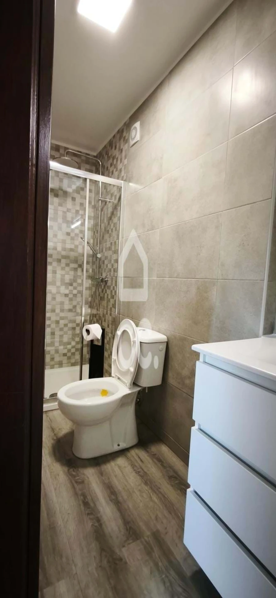 Moradia T3 para Arrendamento em Venteira Foto 11